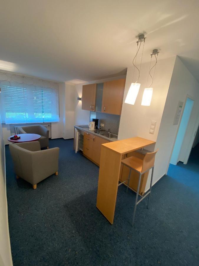 Awm Korntal Aparthotel Eksteriør bilde